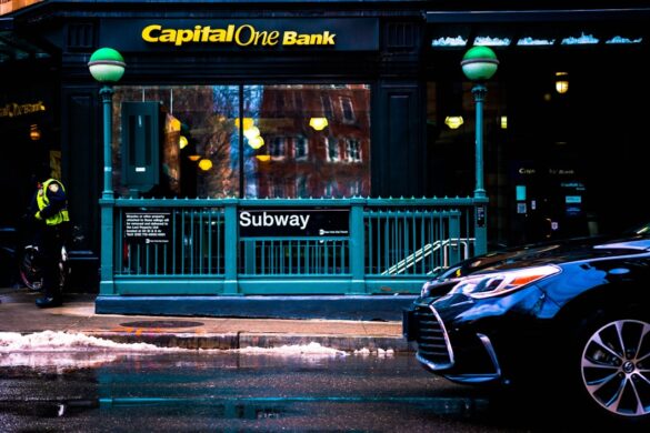 Guided walking tour in New York neighborhoods