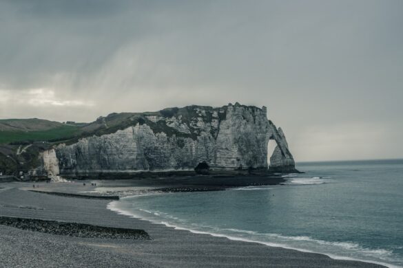 Iconic white cliffs of Étretat by the sea