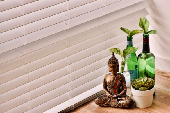 photo-1594700098015-d489197c0b45.jpg The iconic reclining Buddha at Wat Pho