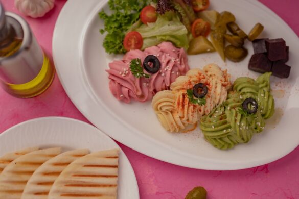 Delicious Tuscan dishes including Fiorentina steak