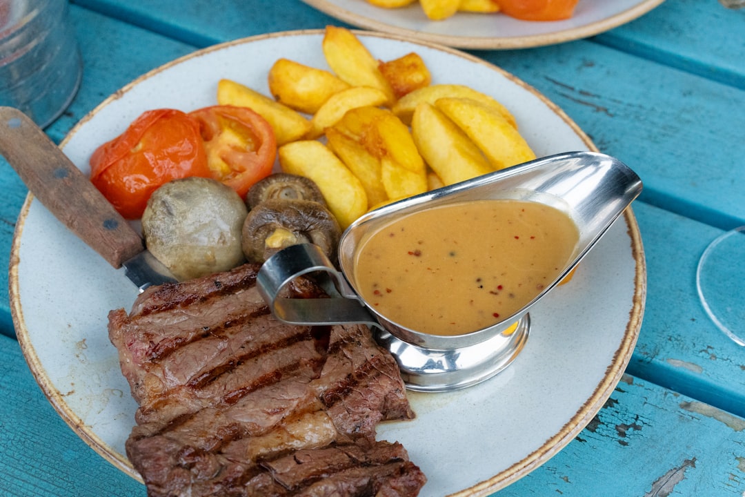 Delicious dishes showcasing Australian flavors.