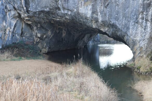 Tourists exploring Saint-Cirq-Lapopie