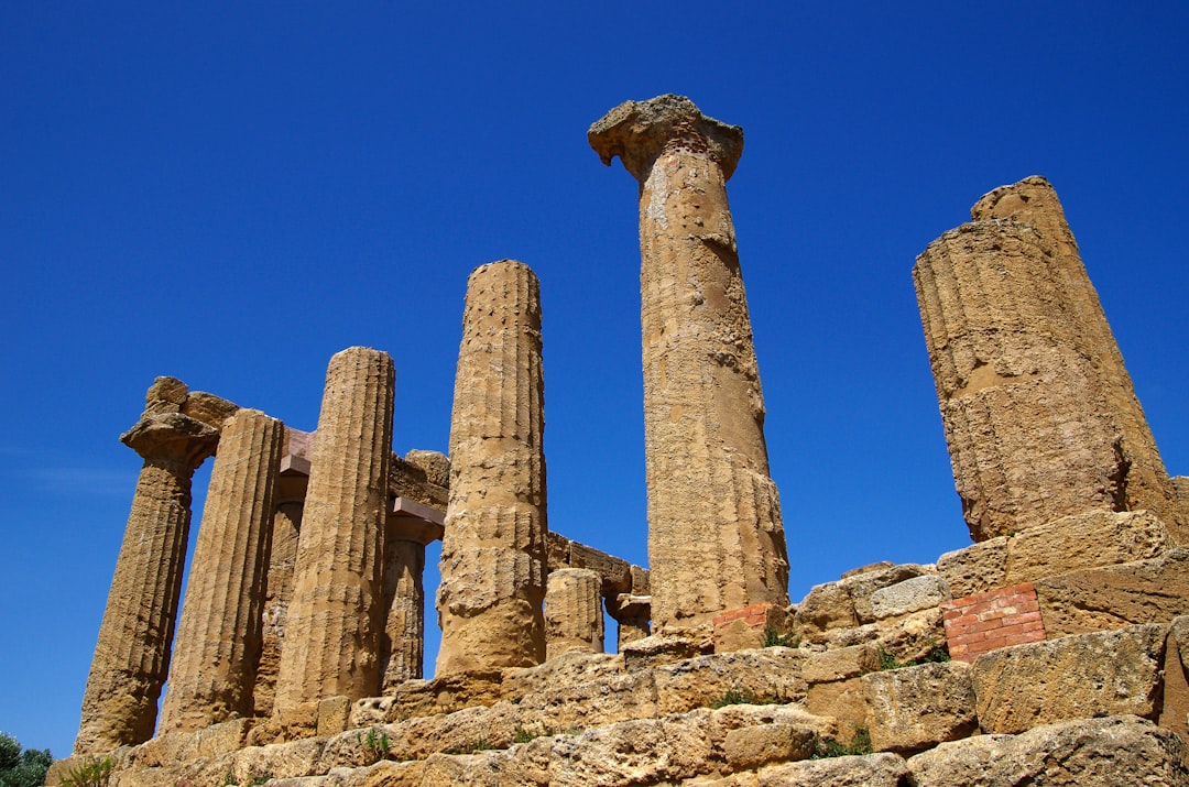 photo-1722455385826-b295c1bfc8dd.jpg Temple of Demeter in Naxos