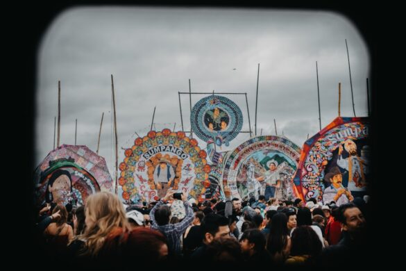 photo-1738543587722-2426d6c266b5.jpg Crowds enjoying the performances at the Wellington Arts Festival.