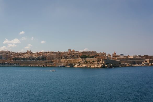 Kitesurfing in the Blue Lagoon, Malta