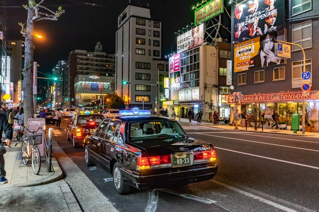 photo-1598734110690-65438419df9a.jpg Delicious street food in Osaka