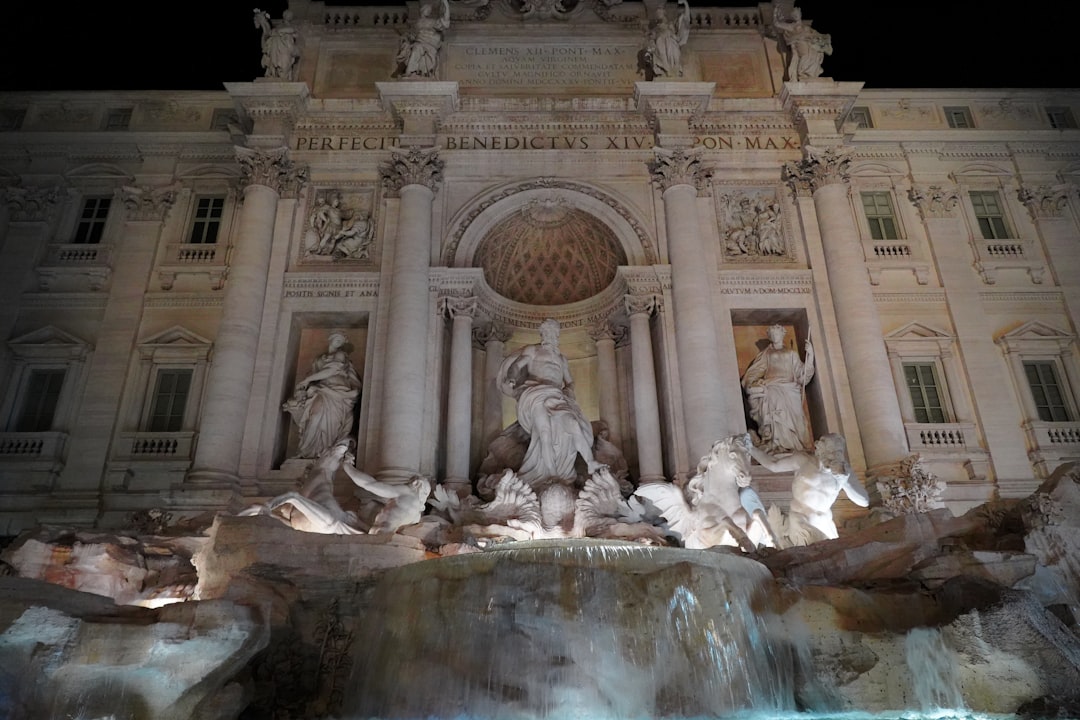 photo-1698103182379-5c549c107fb6.jpg Fireworks display during Notte Bianca