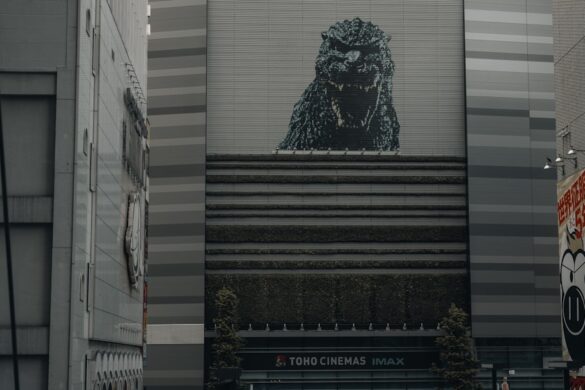 photo-1761948245227-6c6905c4a024.jpg Nightlife scene in Tokyo with neon lights